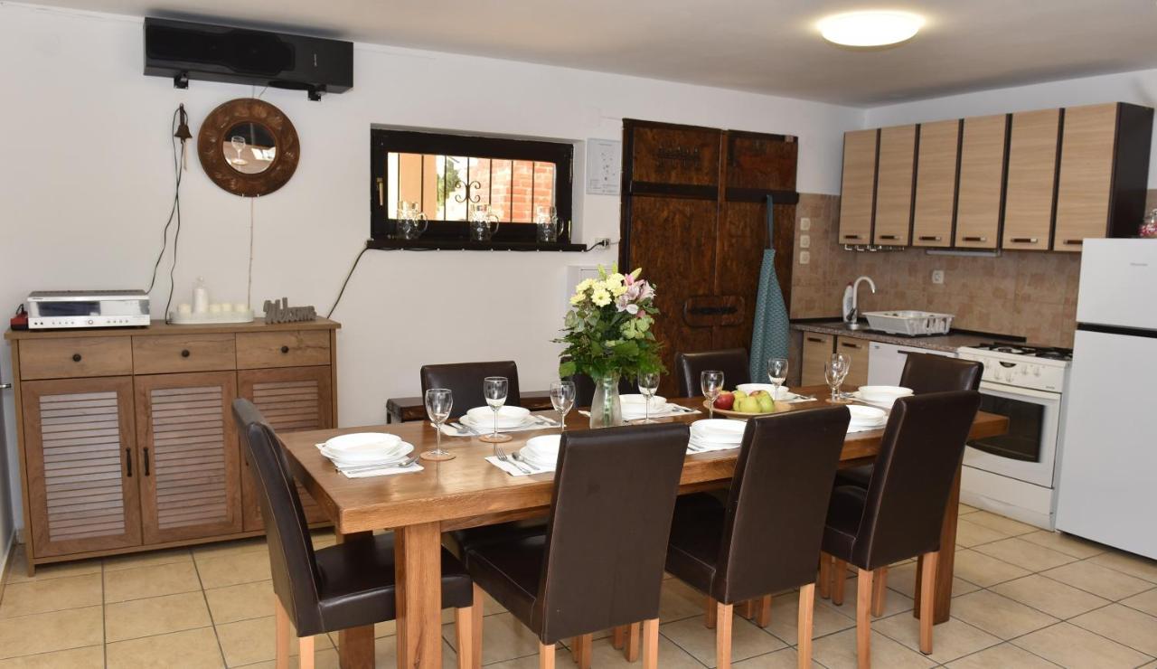 Holiday Home Franky Varazdin Breg エクステリア 写真