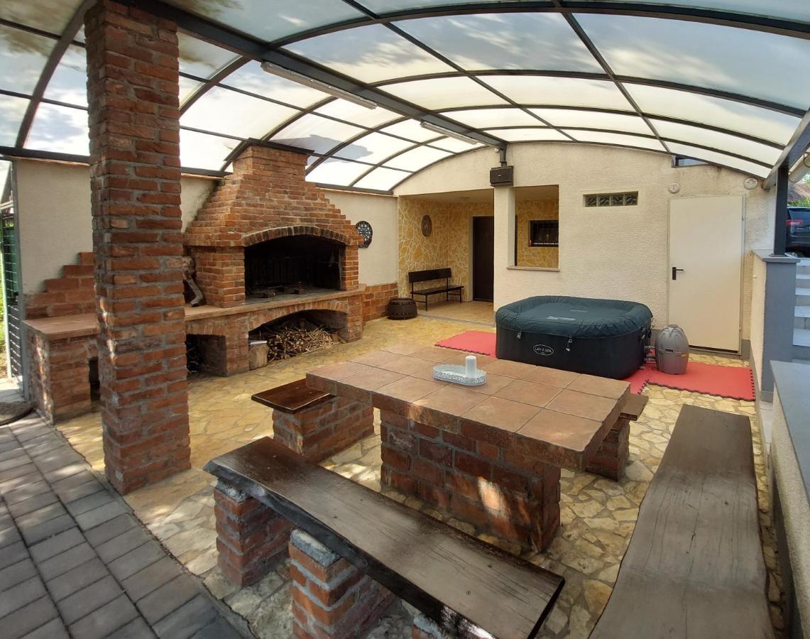 Holiday Home Franky Varazdin Breg エクステリア 写真