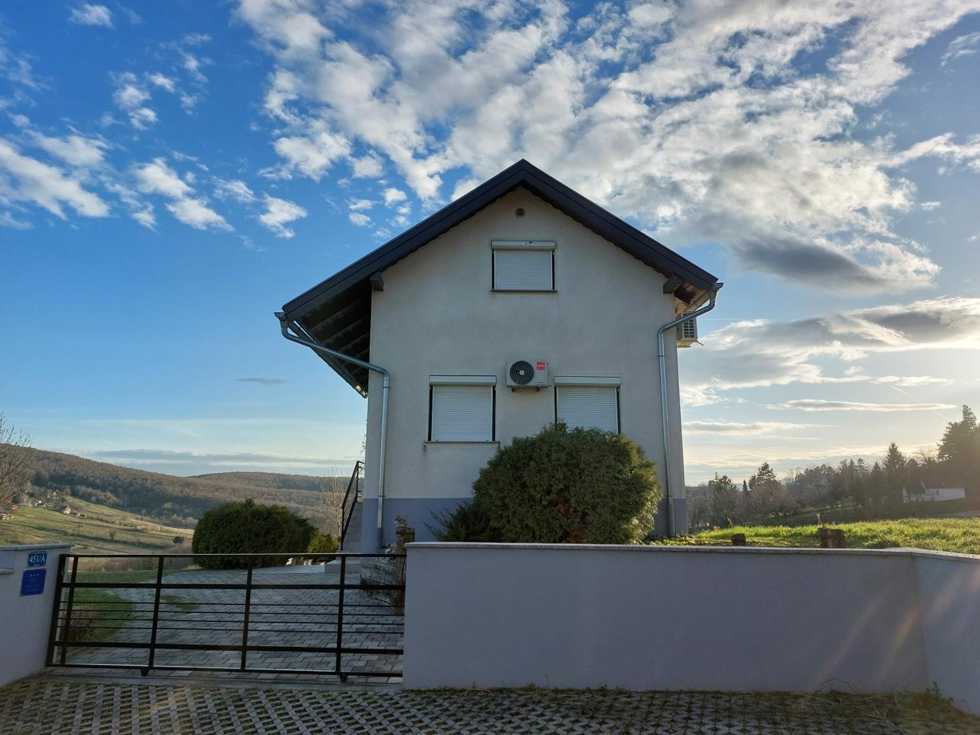 Holiday Home Franky Varazdin Breg エクステリア 写真